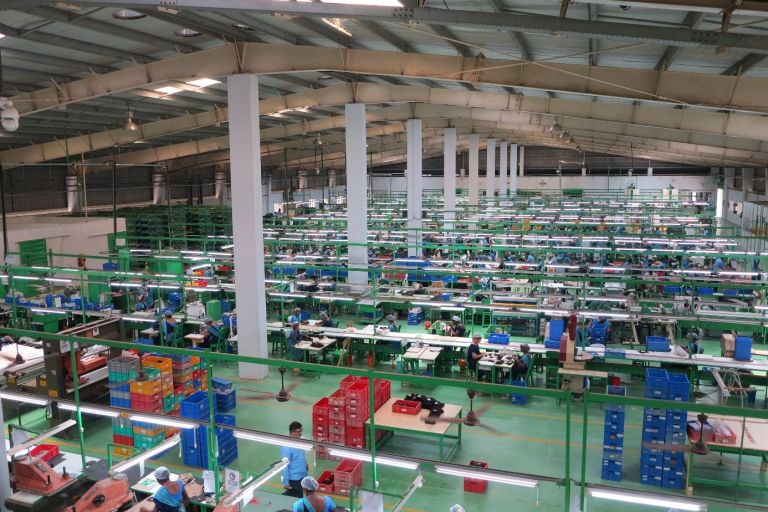 © INKOTA: Eine Schuhfabrik in Tamil Nadu